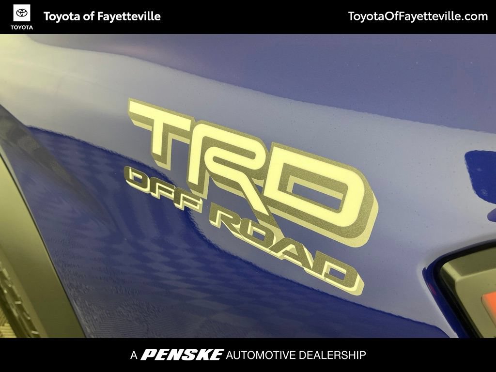 Certified 2025 Toyota Tacoma TRD Off-Road w/ TRD Off Road Upgrade Package AWD/4WD image 4