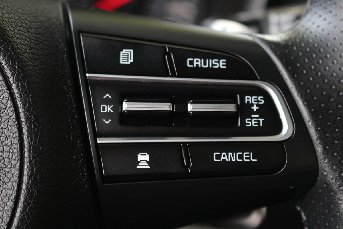 Used 2018 Kia Stinger GT2 RWD image 26