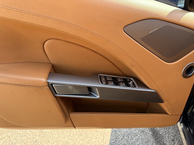 Used 2012 Aston Martin Rapide image 14