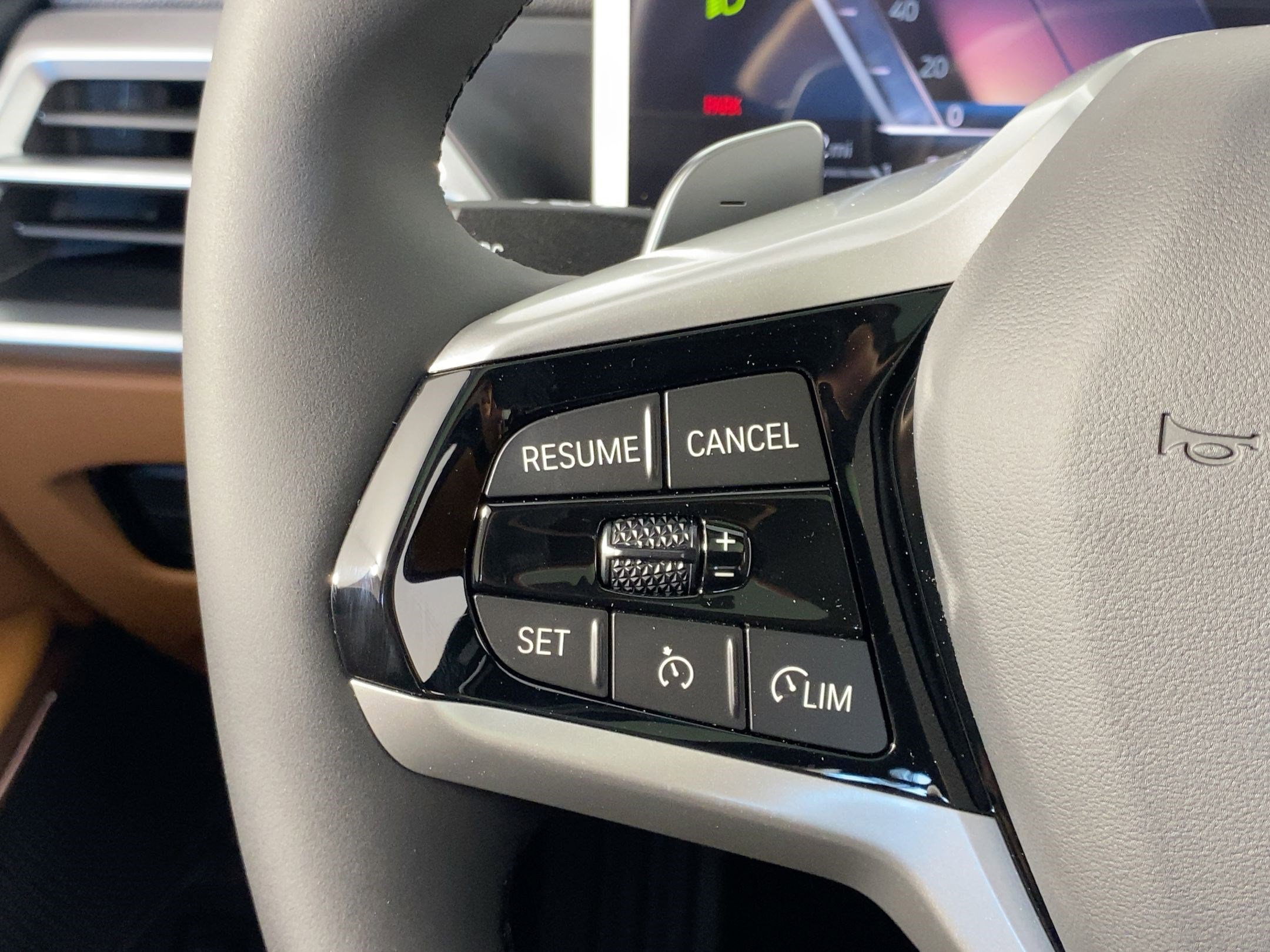 Used 2026 BMW 330i Sedan w/ Convenience Package image 14