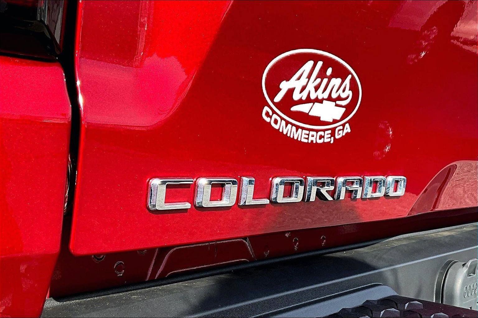 Certified 2024 Chevrolet Colorado Z71 w/ Advanced Trailering Package image 18