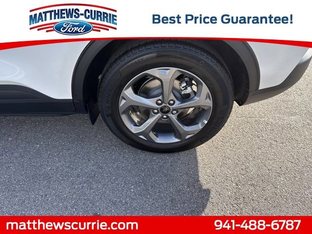 New 2026 Ford Escape ST-Line w/ Tech Pack #1 FWD image 15