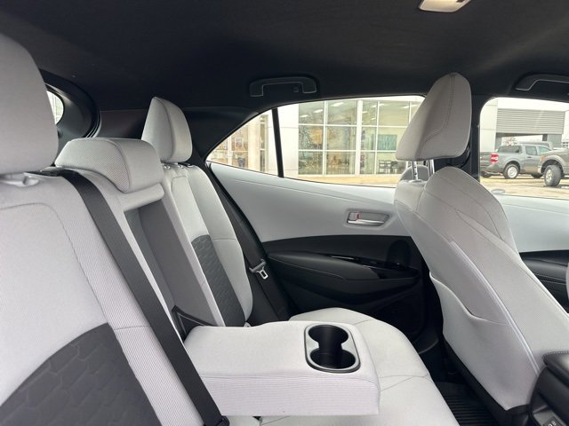 Used 2025 Toyota Corolla SE image 13