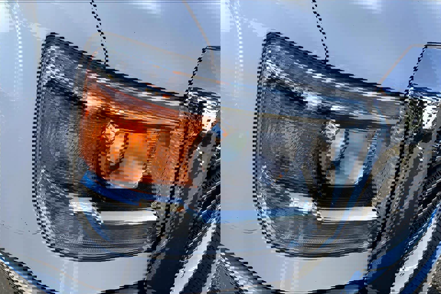 Used 2018 GMC Sierra 3500 SLT w/ Duramax Plus Package image 28