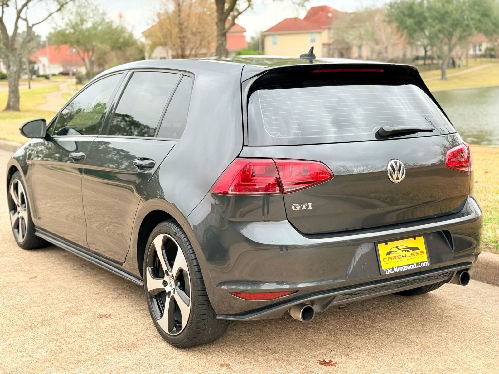 Used 2016 Volkswagen GTI S FWD image 6
