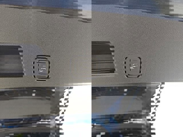 New 2026 Chevrolet Traverse LT w/ Sun and Wheel Package image 12