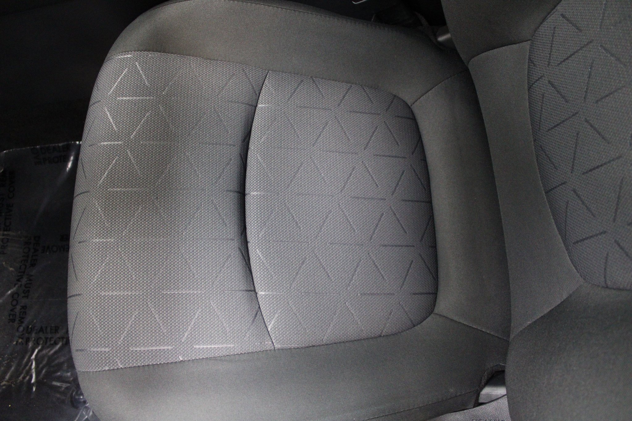 Used 2021 Toyota RAV4 XLE image 16