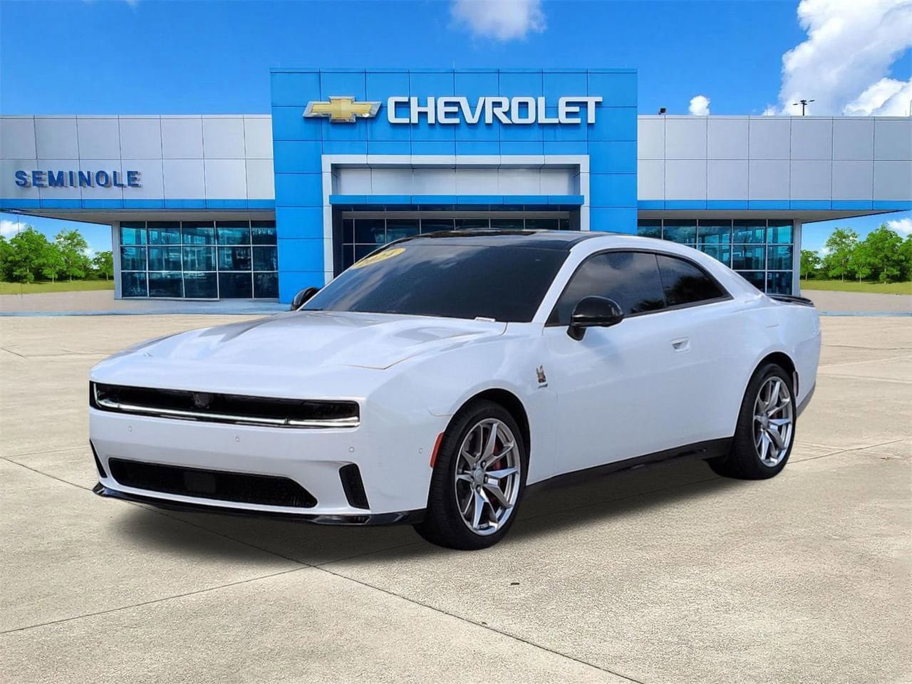 Used 2024 Dodge Charger Daytona Scat Pack w/ Plus Group AWD/4WD image 2