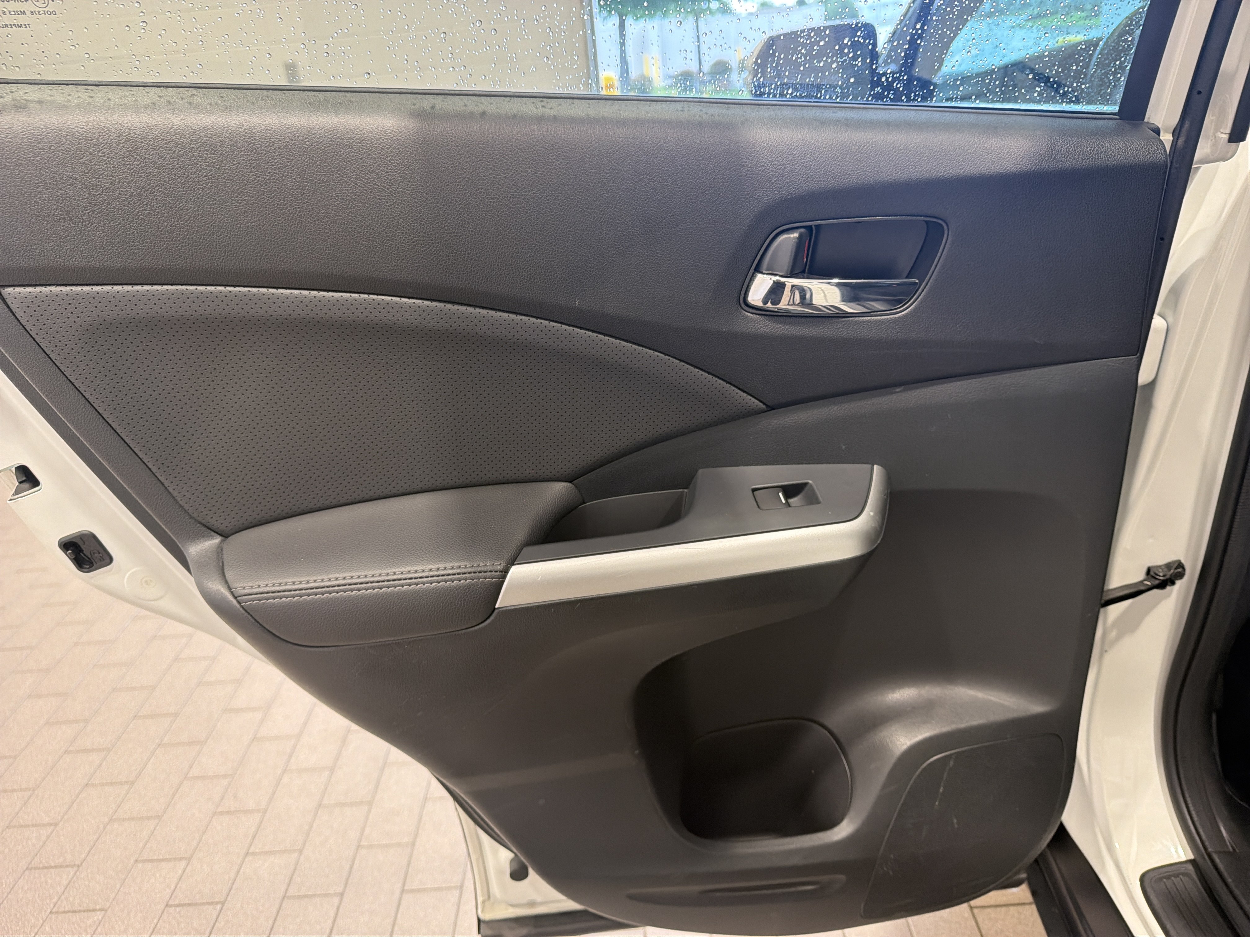 Used 2016 Honda CR-V Touring image 27