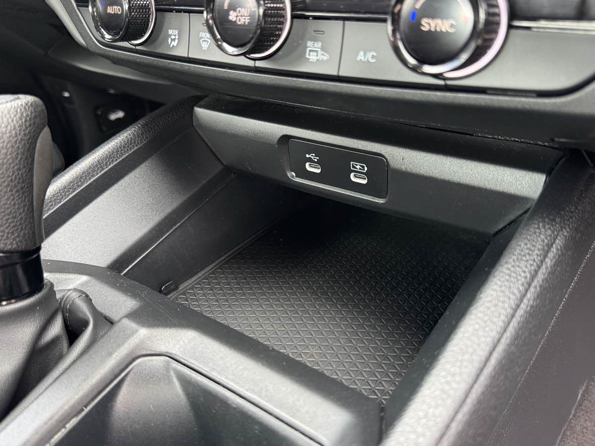 Used 2023 Honda Accord EX image 16