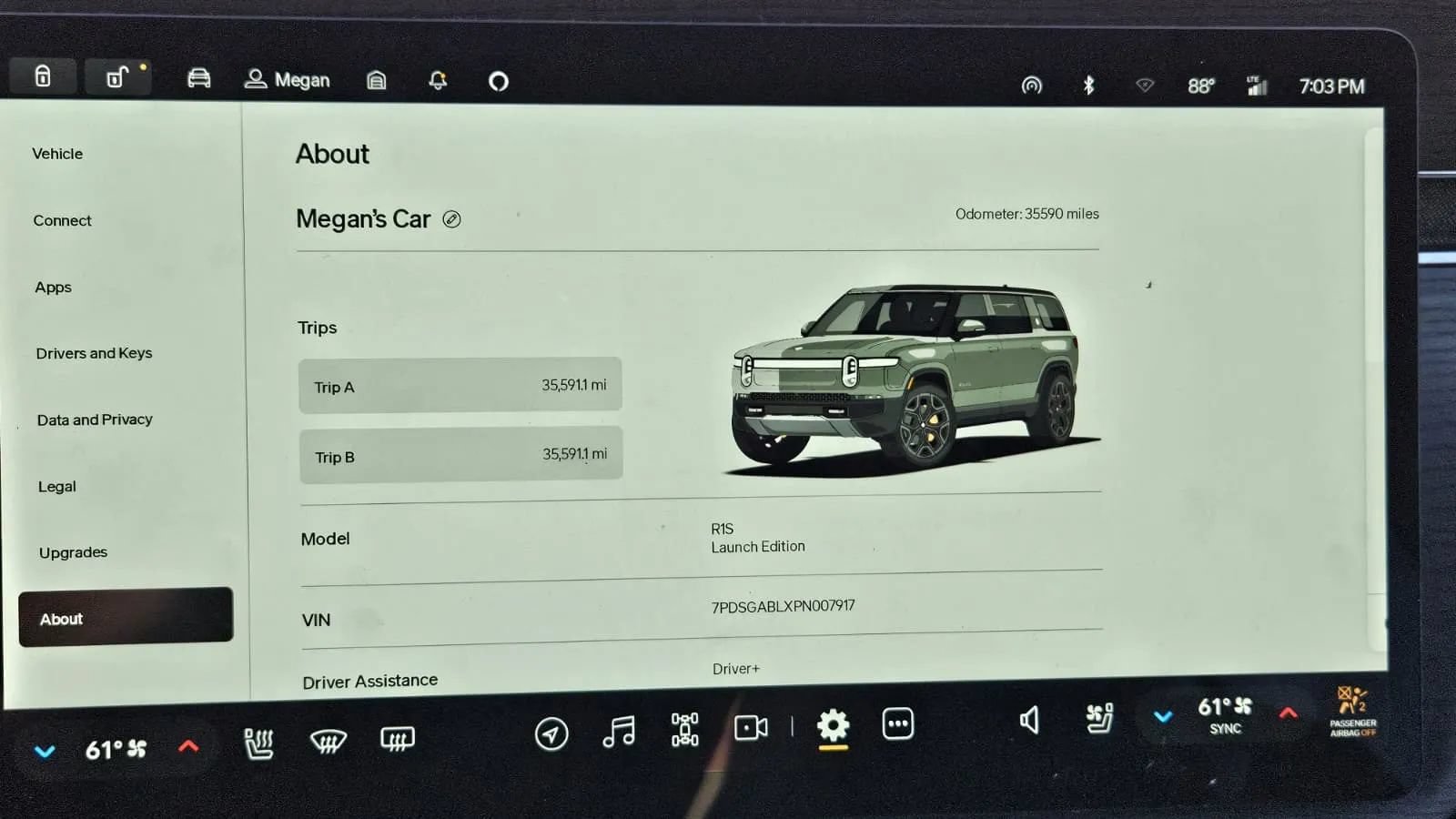 Used 2023 Rivian R1S Launch Edition AWD/4WD image 18