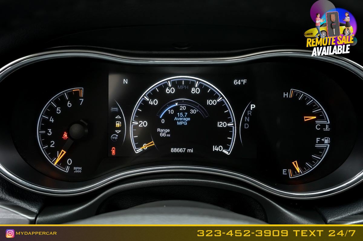 Used 2021 Jeep Grand Cherokee Laredo X AWD/4WD image 27