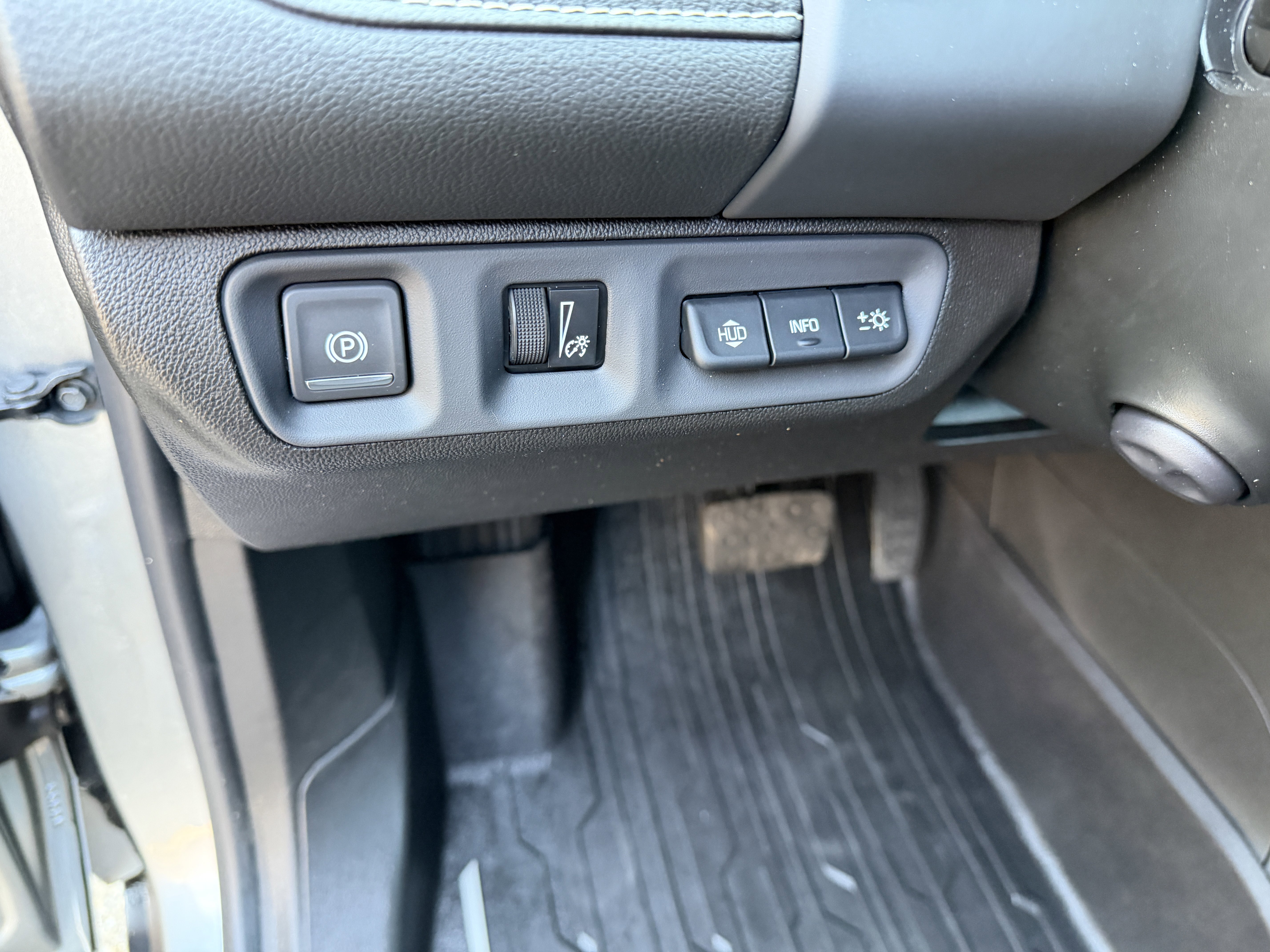 Used 2023 GMC Acadia Denali w/ Denali Ultimate Package image 42