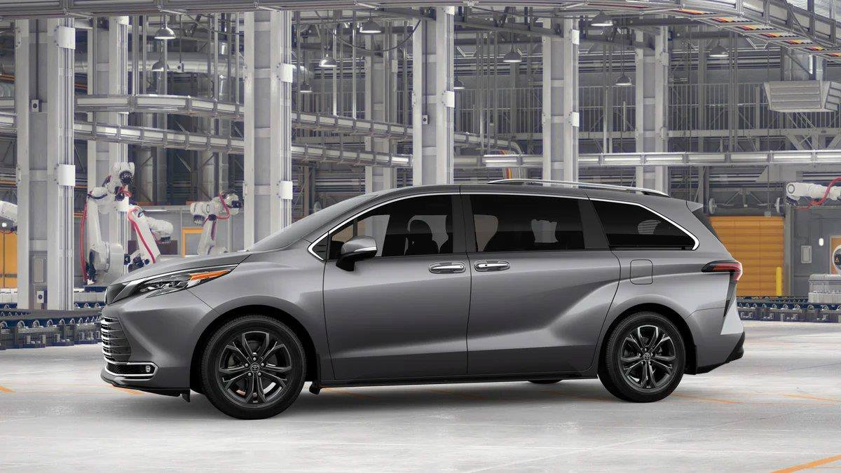 New 2026 Toyota Sienna Platinum AWD/4WD image 5