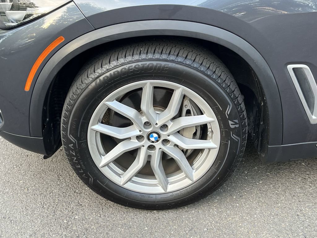 Used 2020 BMW X5 xDrive40i w/ Premium Package image 10