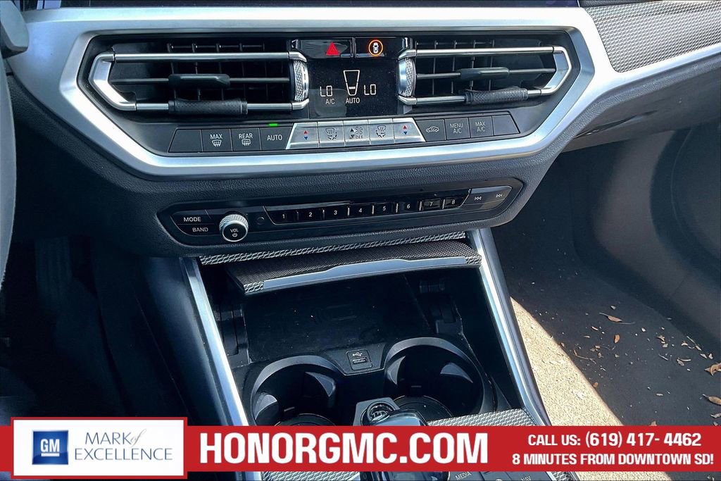 Used 2020 BMW 330i Sedan w/ M Sport Package RWD image 14