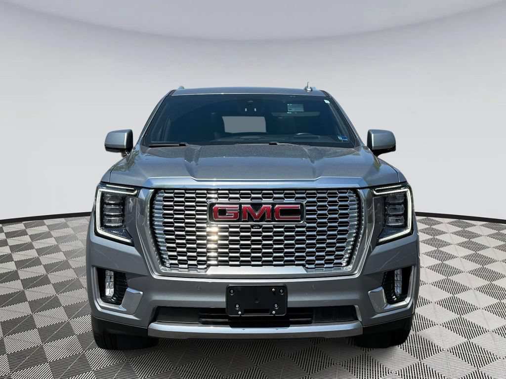 Used 2023 GMC Yukon Denali w/ Denali Reserve Package AWD/4WD image 6