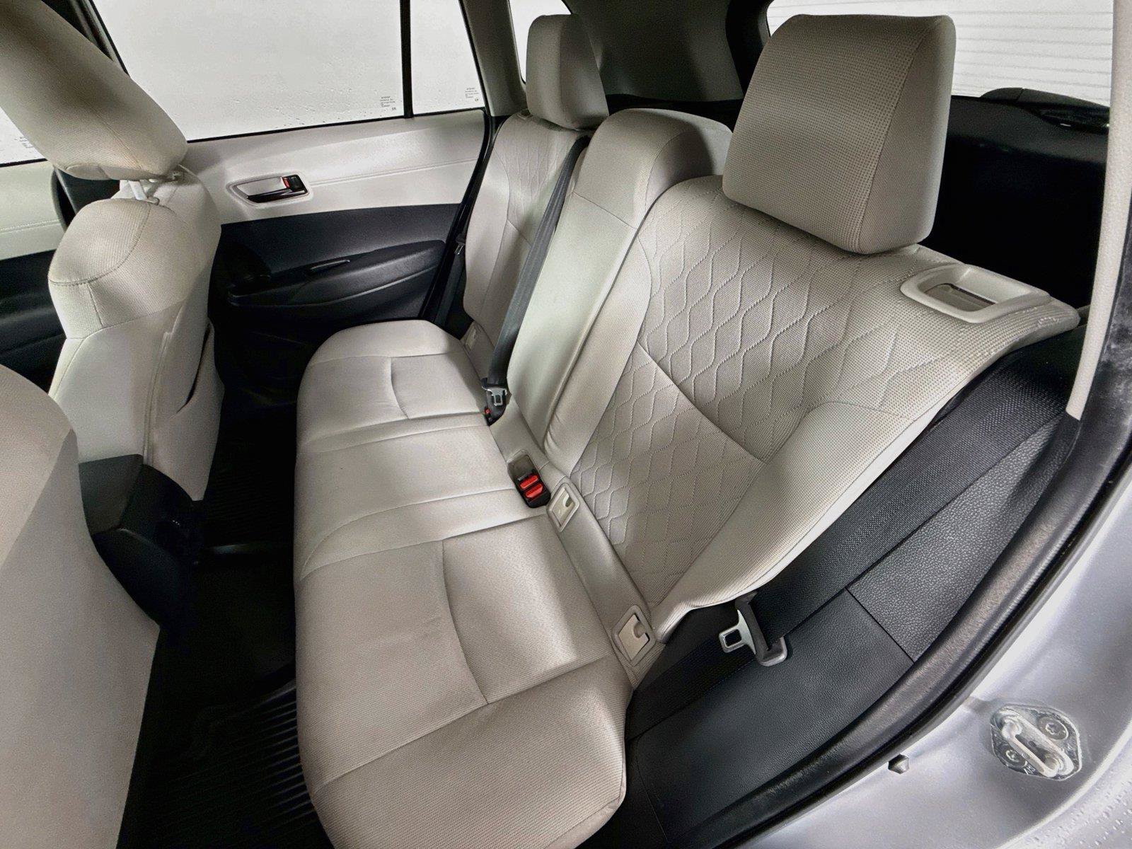 Used 2023 Toyota Corolla Cross LE FWD image 27