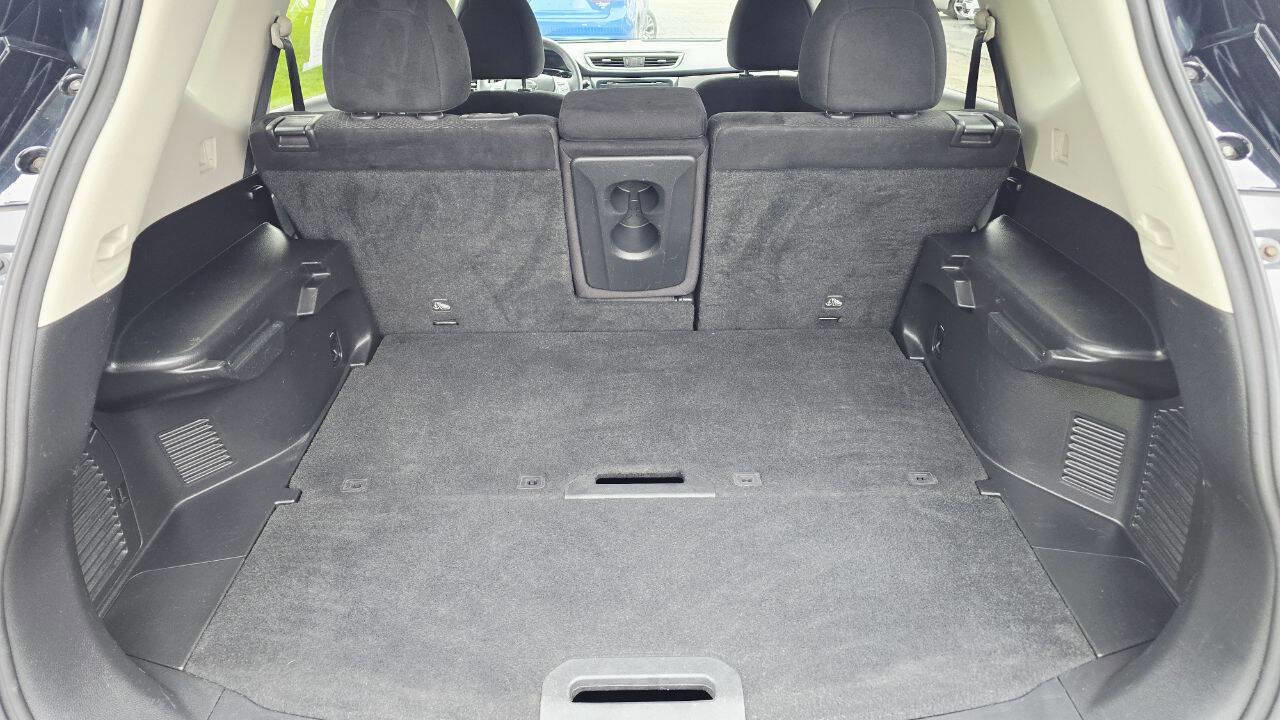 Used 2014 Nissan Rogue SV AWD/4WD image 12