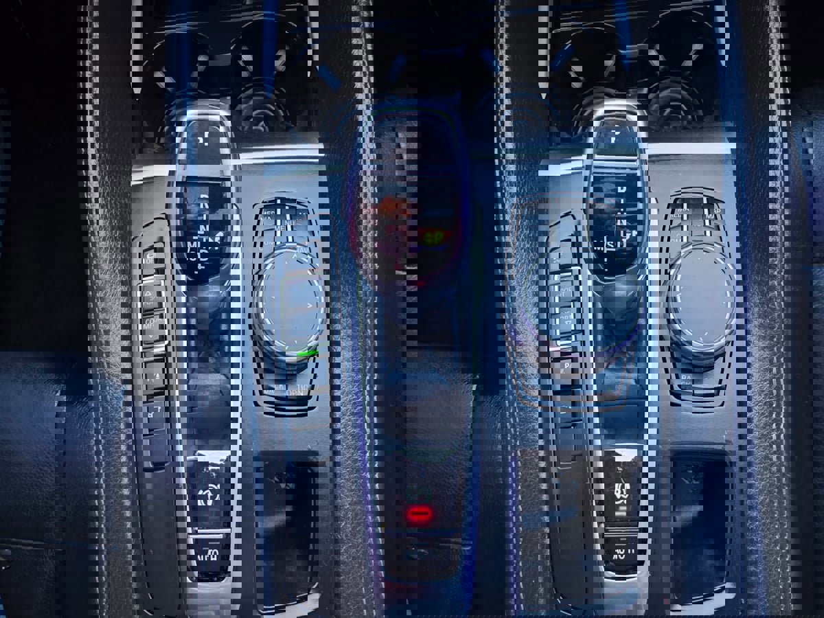 Used 2019 BMW X6 sDrive35i w/ Premium Package image 19