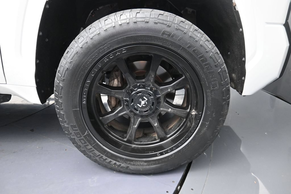 Used 2022 Toyota Tundra SR w/ SR Tow Package AWD/4WD image 5