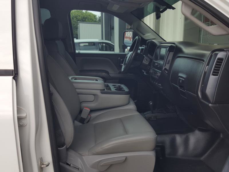 Used 2018 Chevrolet Silverado 2500 W/T w/ WT Convenience Package image 19