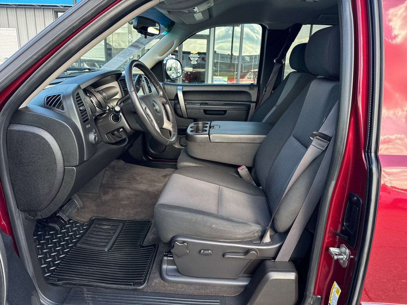 Used 2013 GMC Sierra 1500 SLE image 9