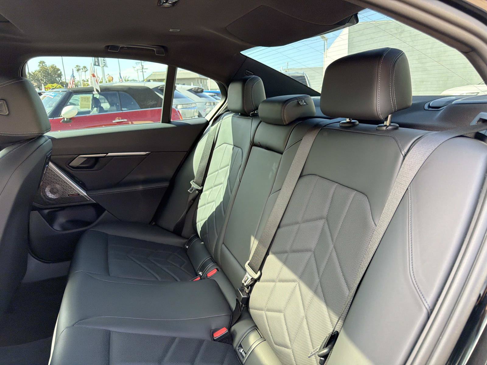 Used 2024 BMW i5 M60 w/ Premium Package AWD/4WD image 13