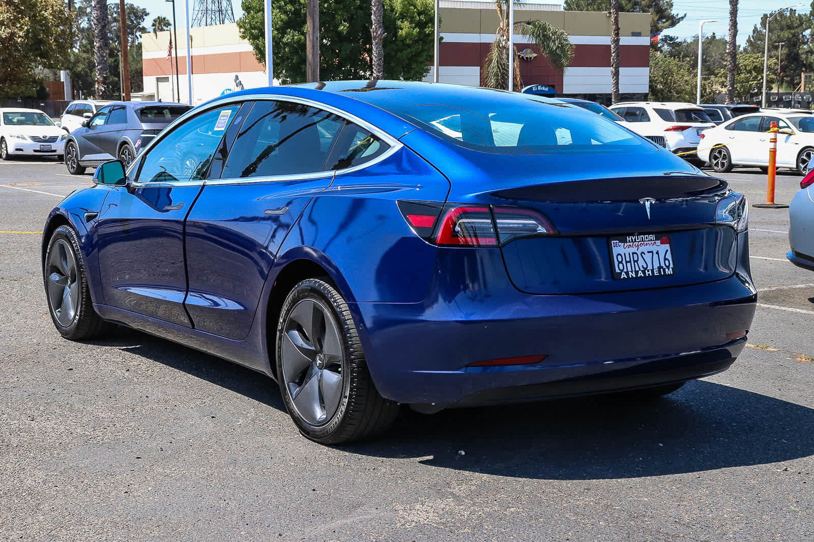 Used 2018 Tesla Model 3 RWD image 9