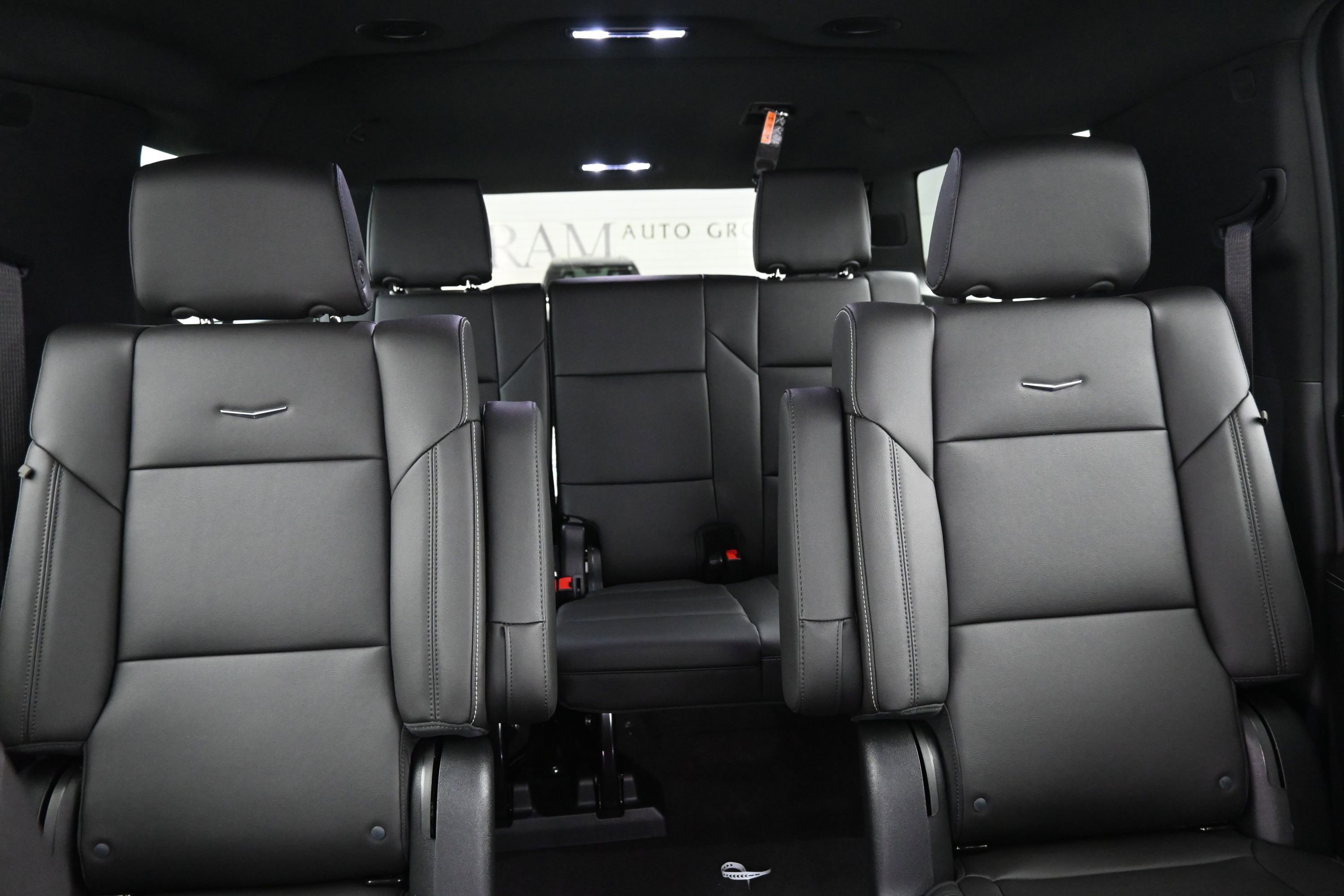 New 2026 Cadillac Escalade ESV 4WD image 14