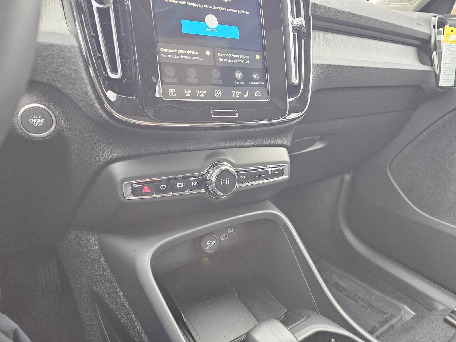 New 2026 Volvo XC40 B5 Core w/ Climate Package image 29