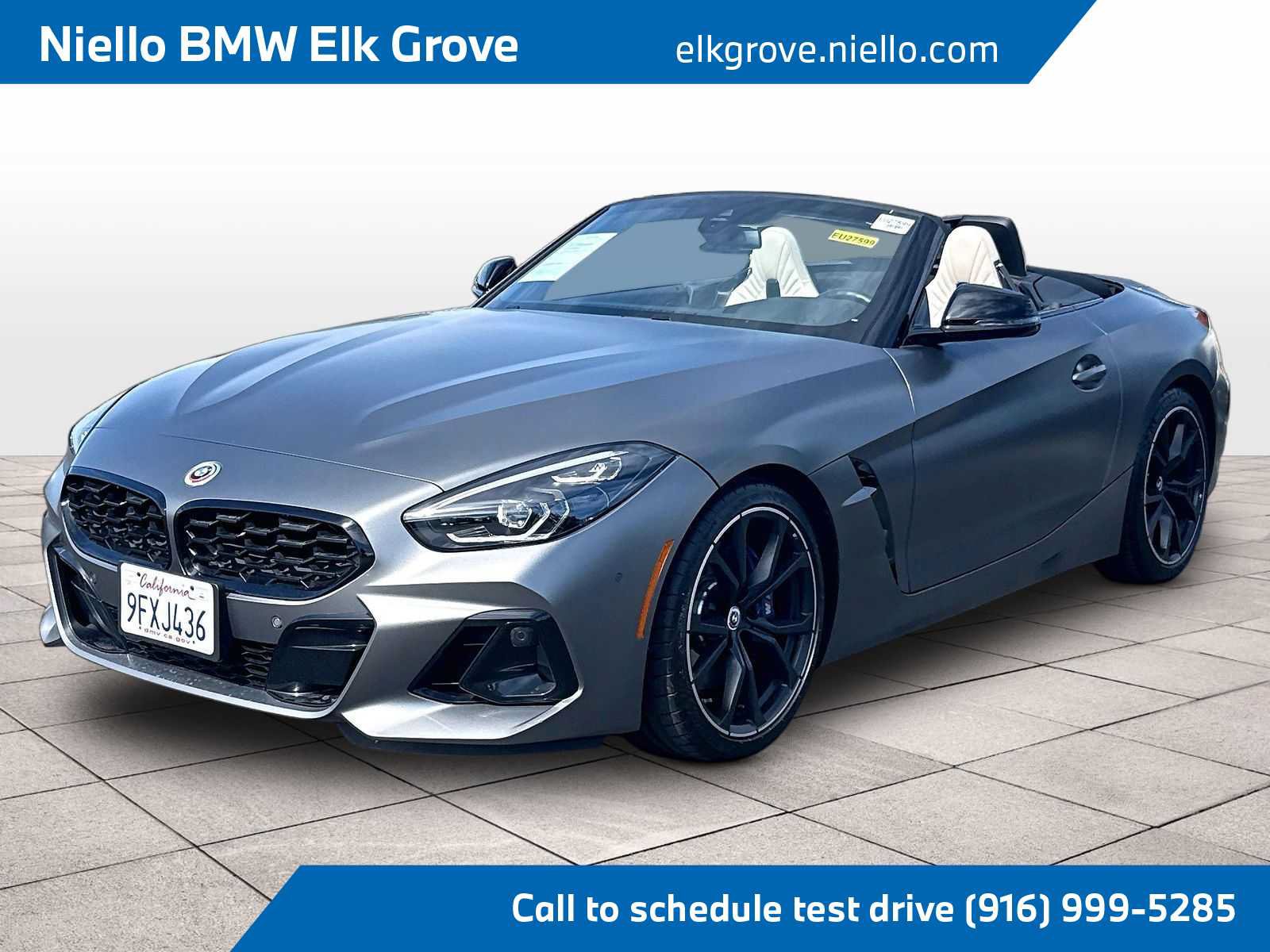 Used 2023 BMW Z4 M40i w/ Premium Package RWD image 1
