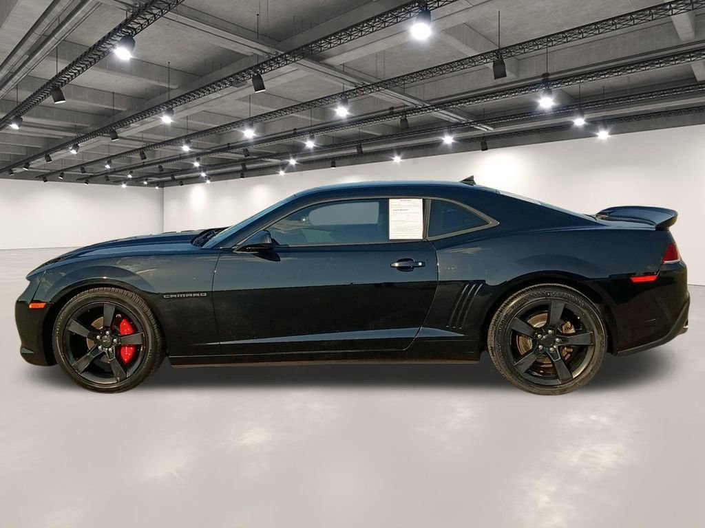 Used 2015 Chevrolet Camaro LS RWD image 12