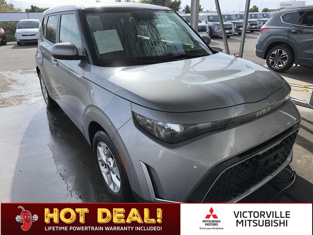 Used 2023 Kia Soul LX w/ Option Group 015