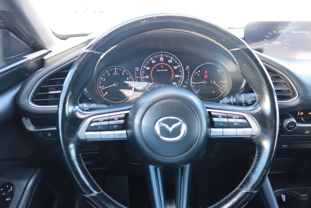 Used 2020 MAZDA MAZDA3 Hatchback FWD image 19