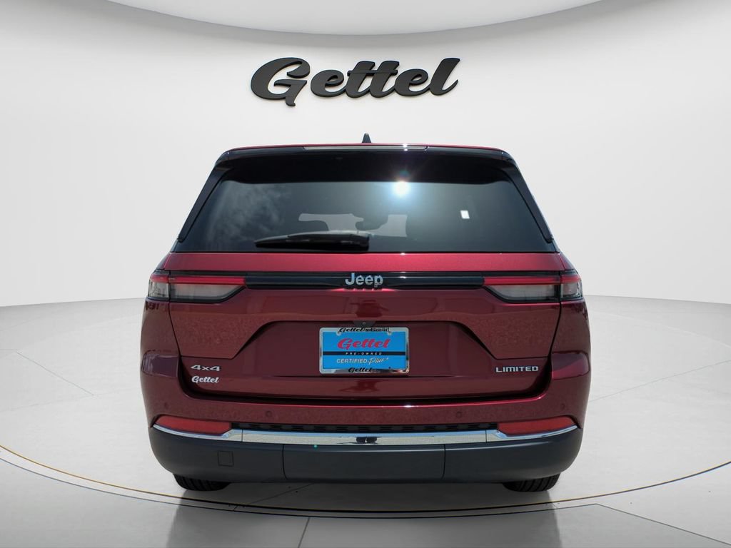 Used 2023 Jeep Grand Cherokee Limited AWD/4WD image 6