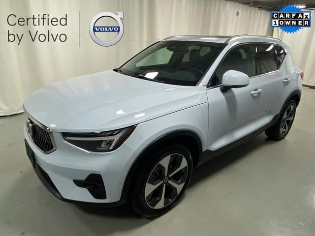 Certified 2025 Volvo XC40 B5 Plus