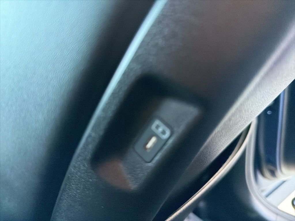 Used 2025 Hyundai Santa Fe SEL image 30