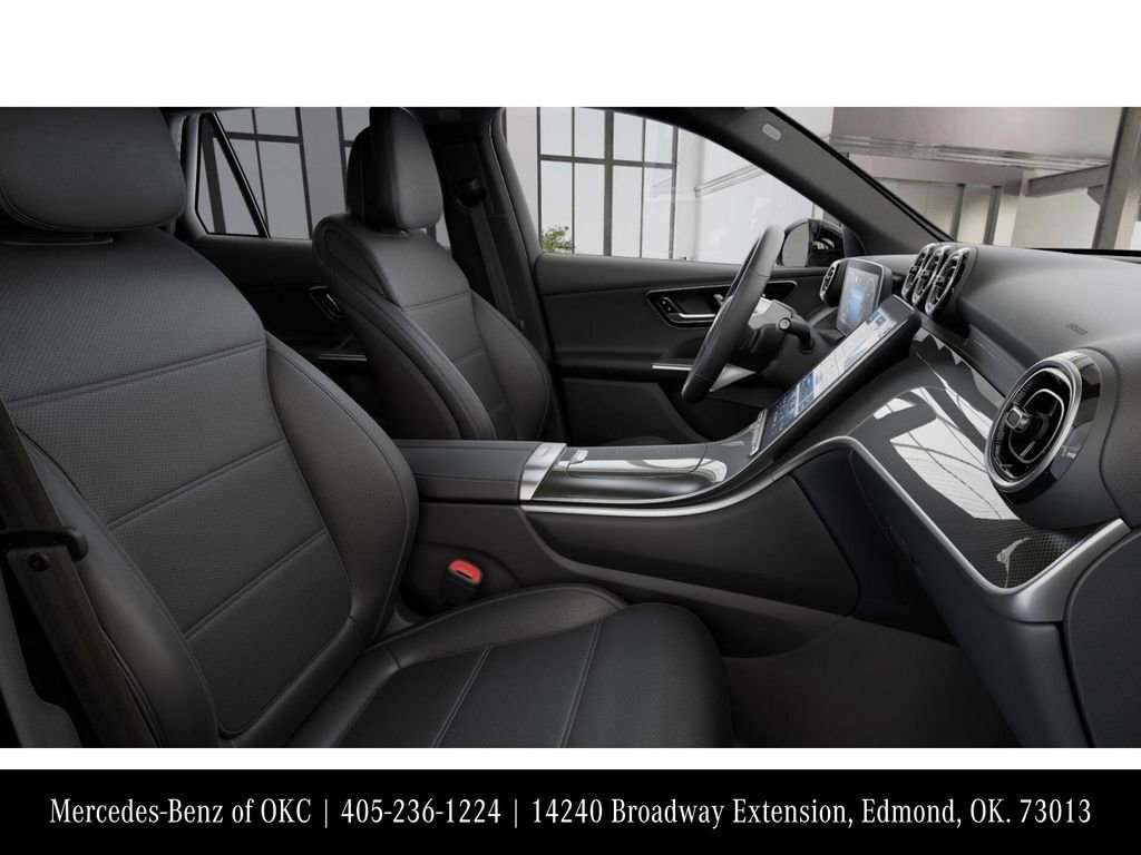 Used 2026 Mercedes-Benz GLC 300 4MATIC image 4