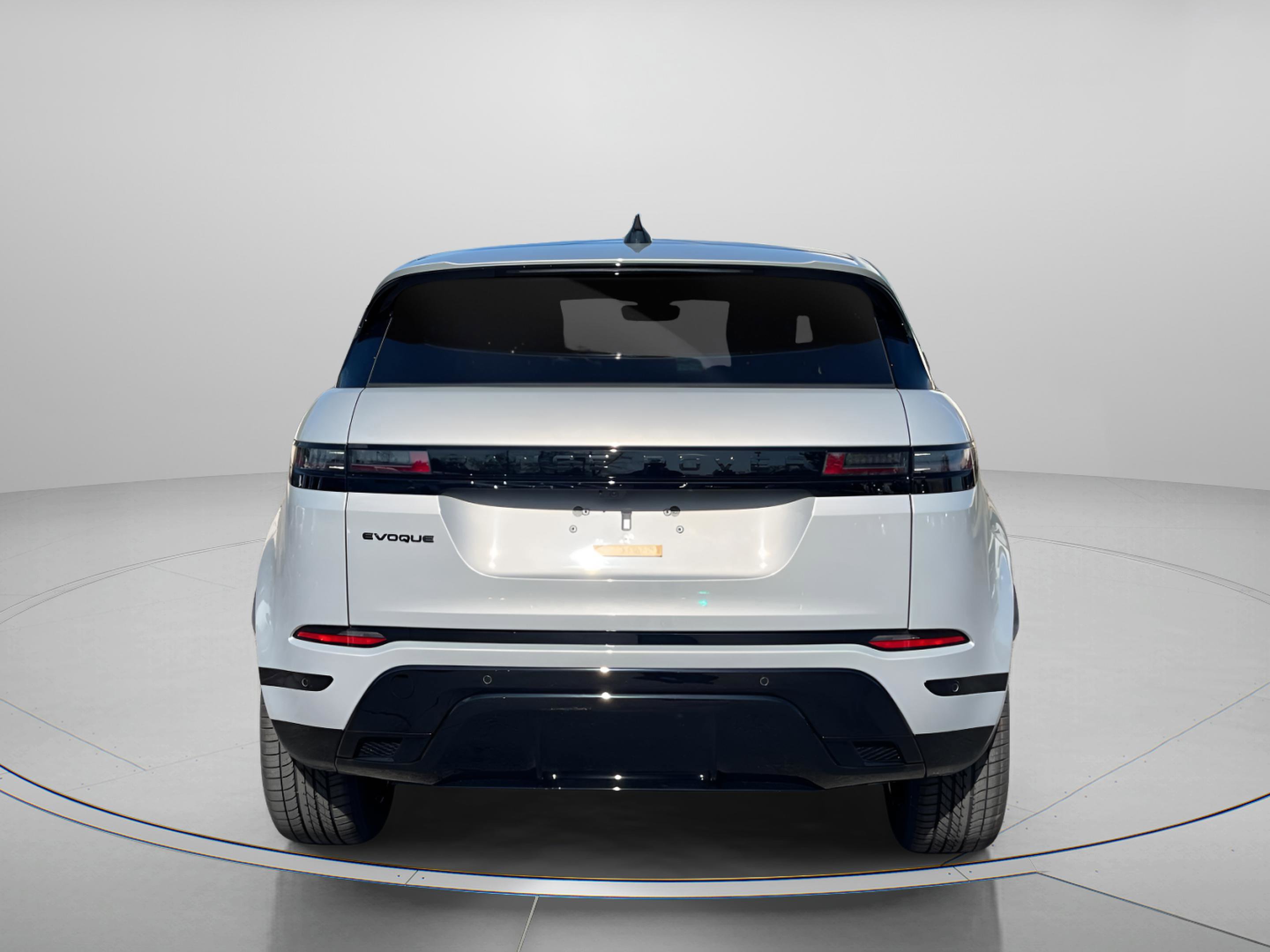 New 2026 Land Rover Range Rover Evoque Dynamic SE image 4