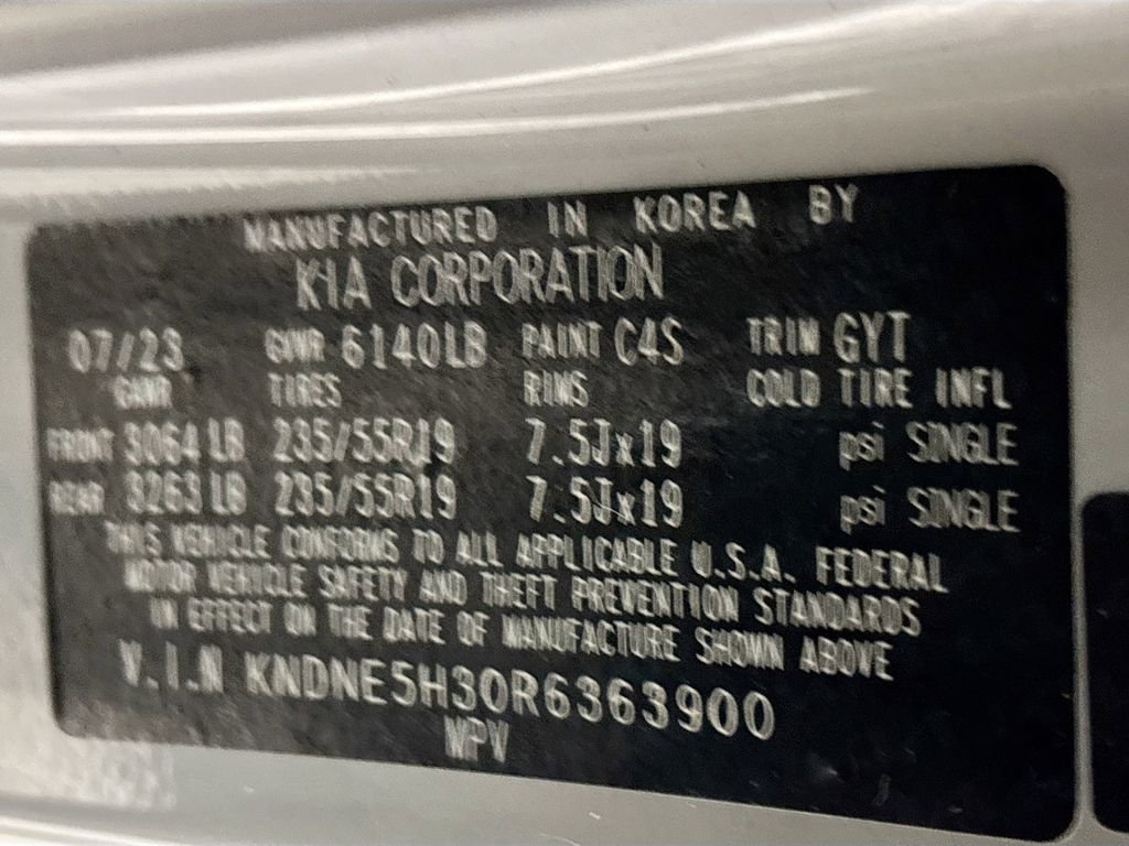 Certified 2024 Kia Carnival SX Prestige image 26