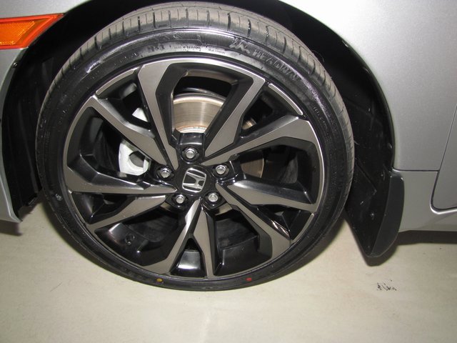 Certified 2020 Honda Civic Sport image 25