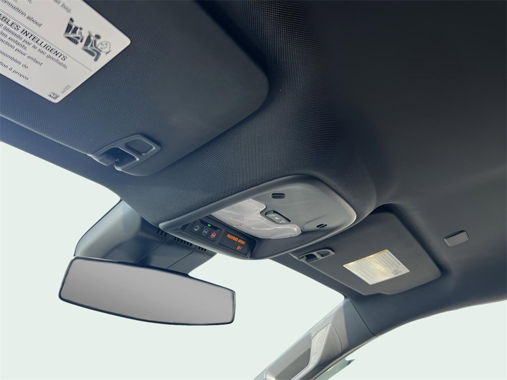 Used 2024 Chevrolet Colorado LT w/ LT Convenience Package image 27