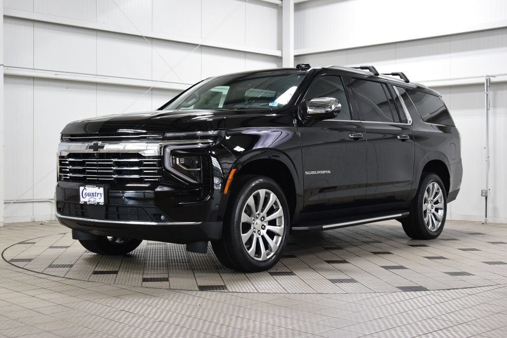 New 2026 Chevrolet Suburban Premier AWD/4WD image 3