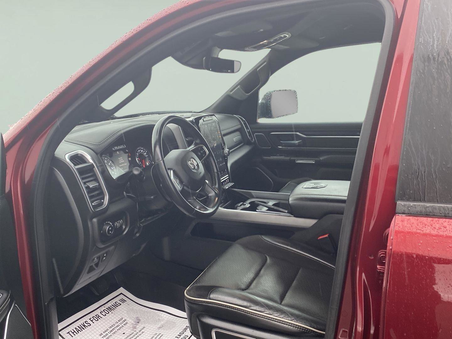 Used 2023 RAM 1500 Laramie AWD/4WD image 14