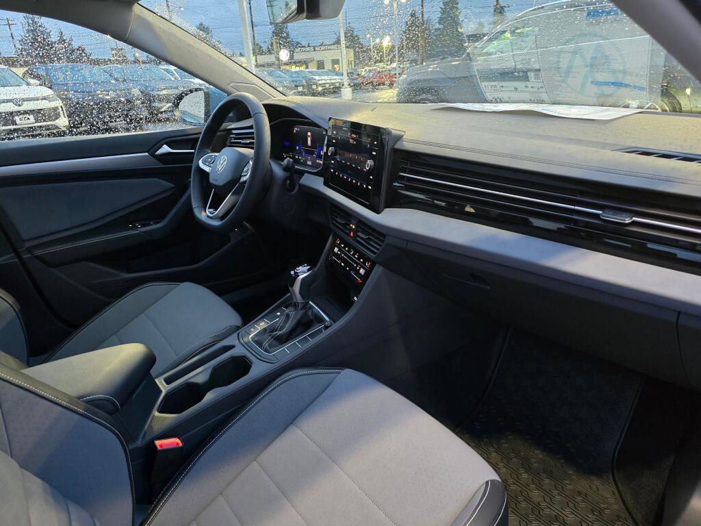 New 2026 Volkswagen Jetta SE image 35