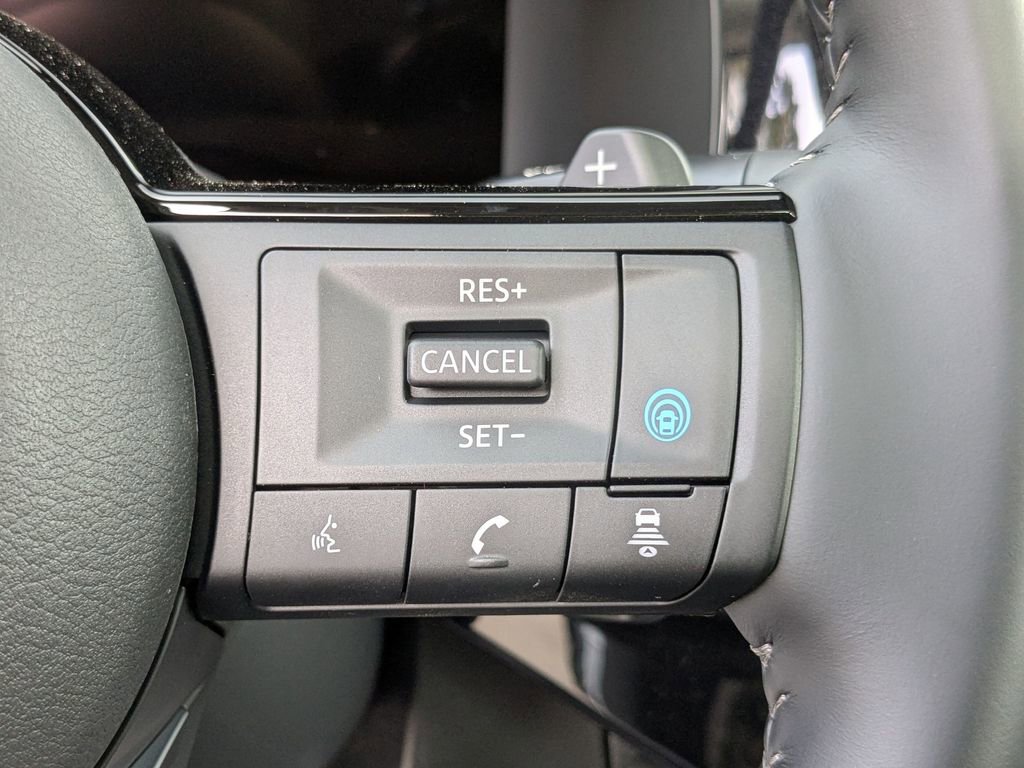 New 2025 Nissan Pathfinder Platinum w/ Cargo Package image 17