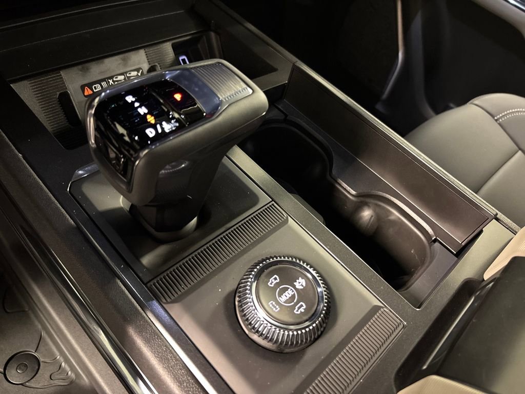 New 2026 GMC Hummer EV SUV image 42