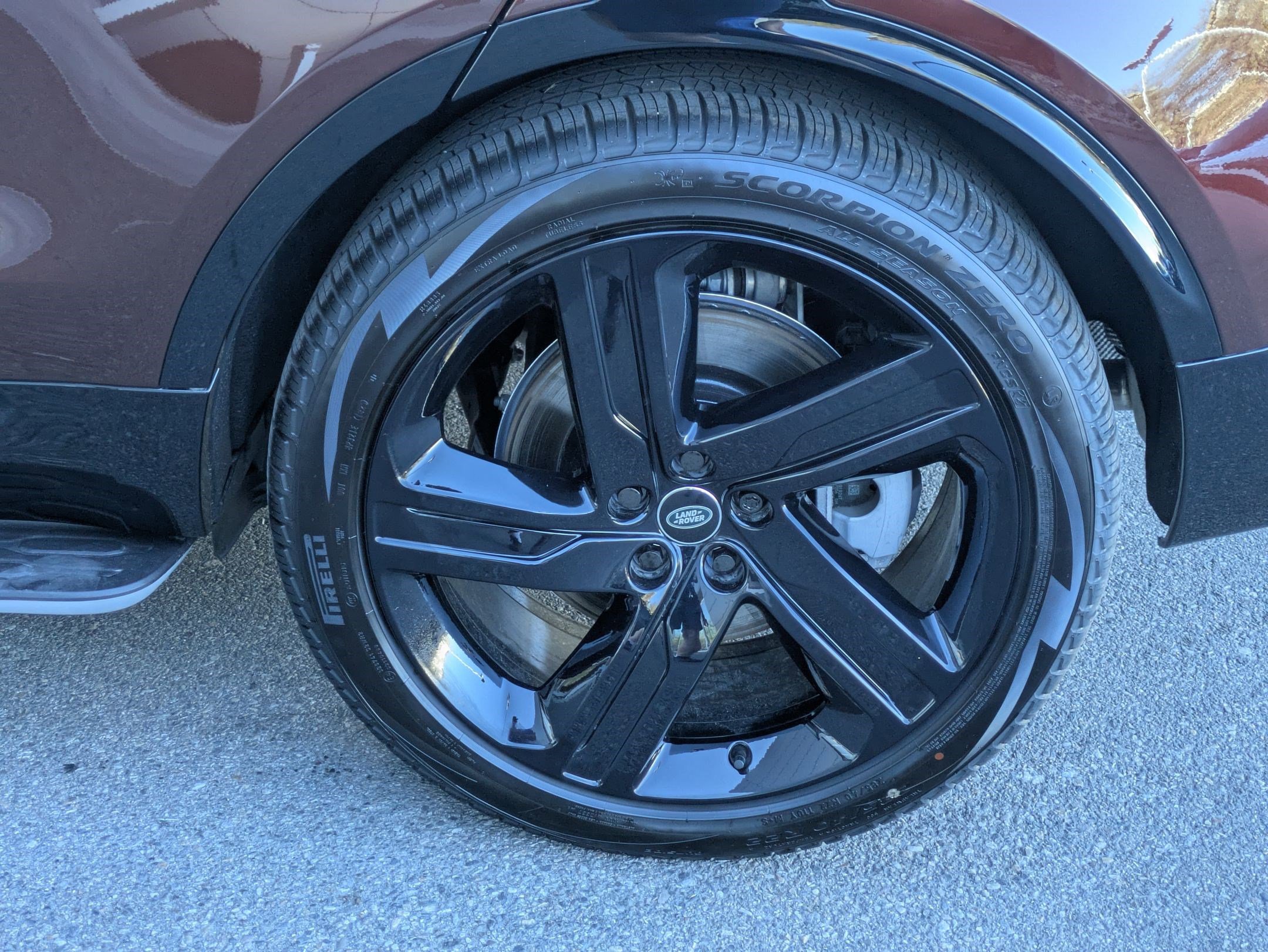 New 2026 Land Rover Discovery Limited Edition image 30