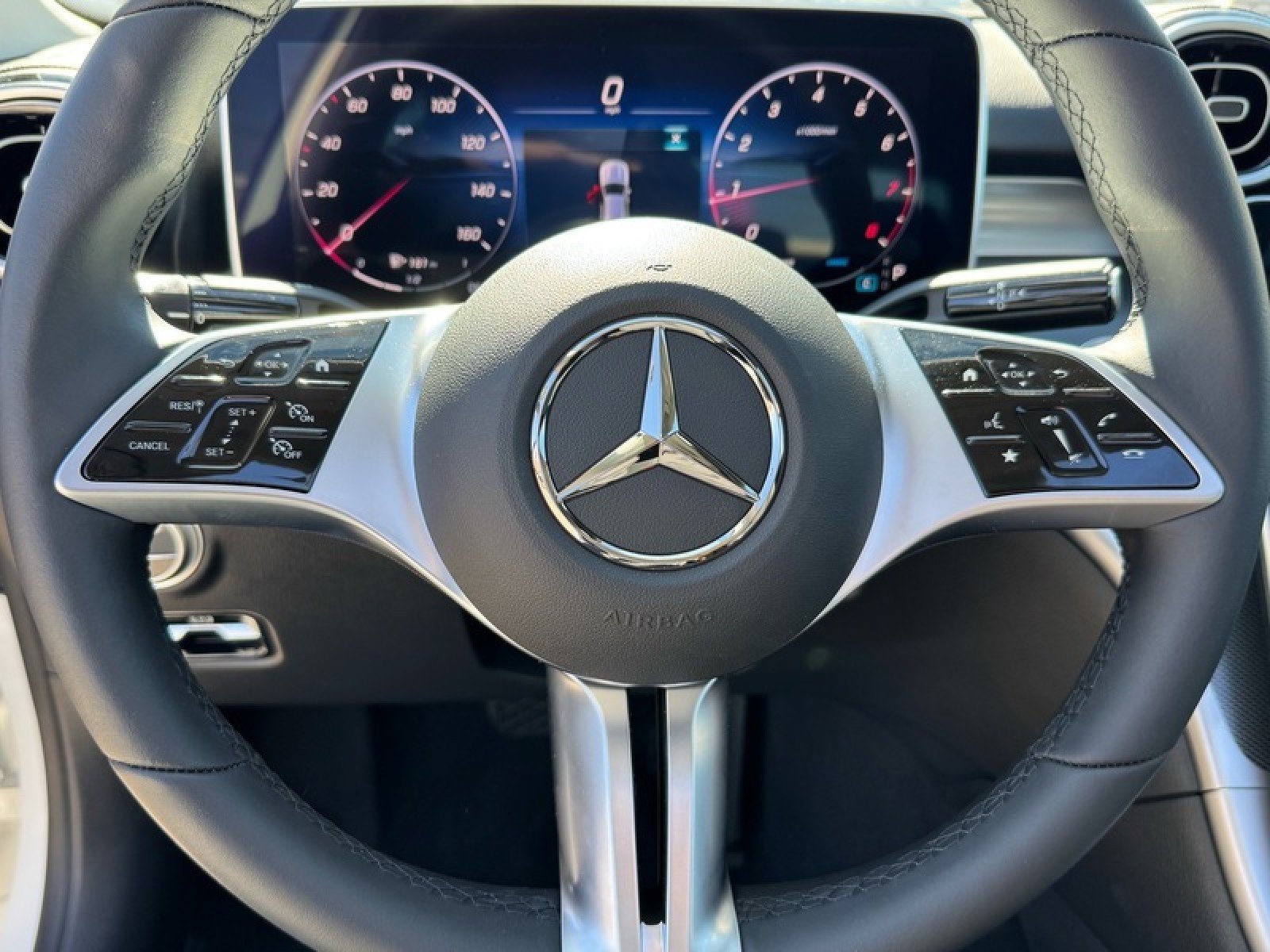 New 2025 Mercedes-Benz C 300 4MATIC Sedan image 23